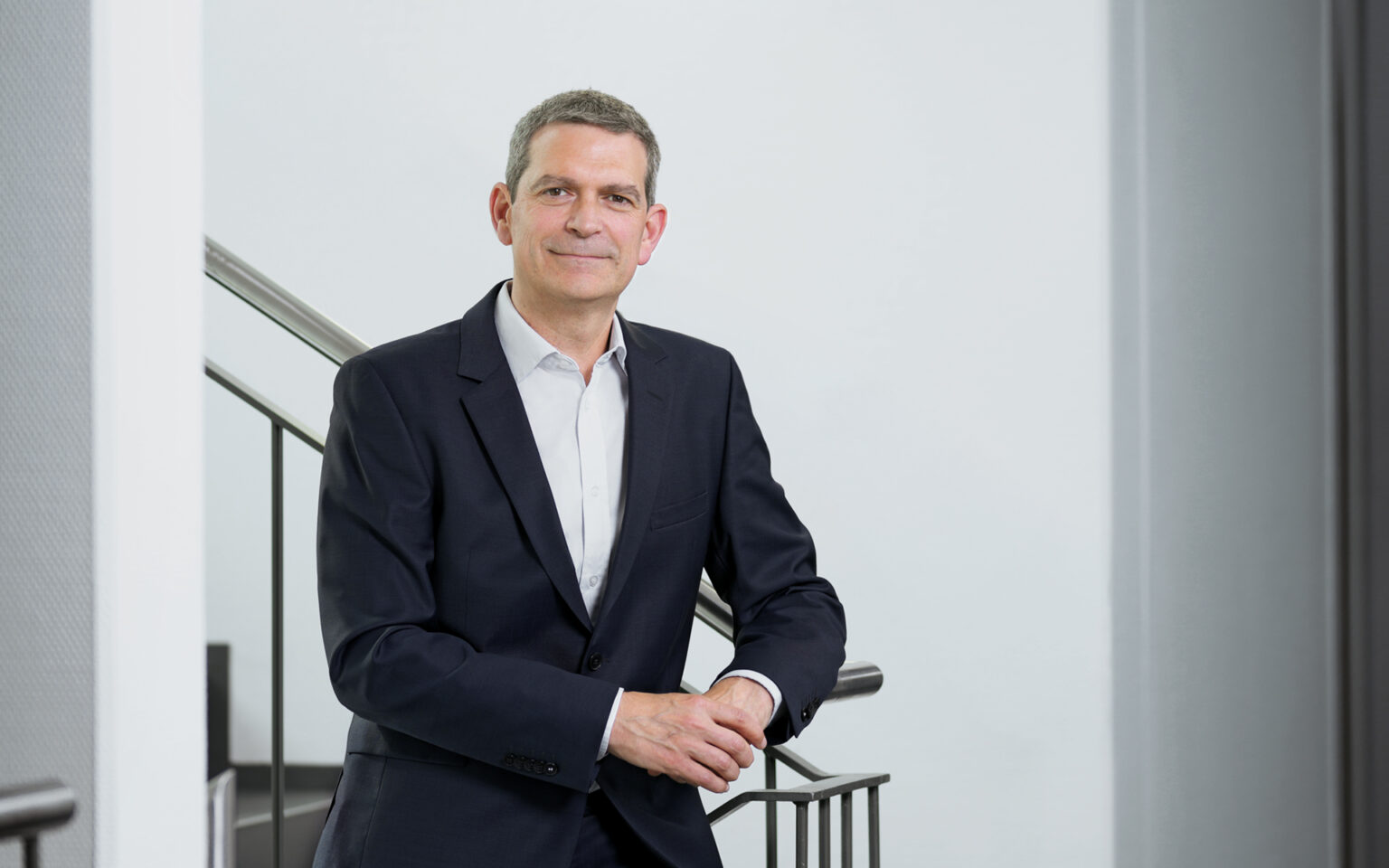A holistic view of Safety and Security - Mensch und Automation